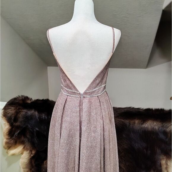 Glamorous Glittering Gown in Soft Pink - Picture 6 of 16